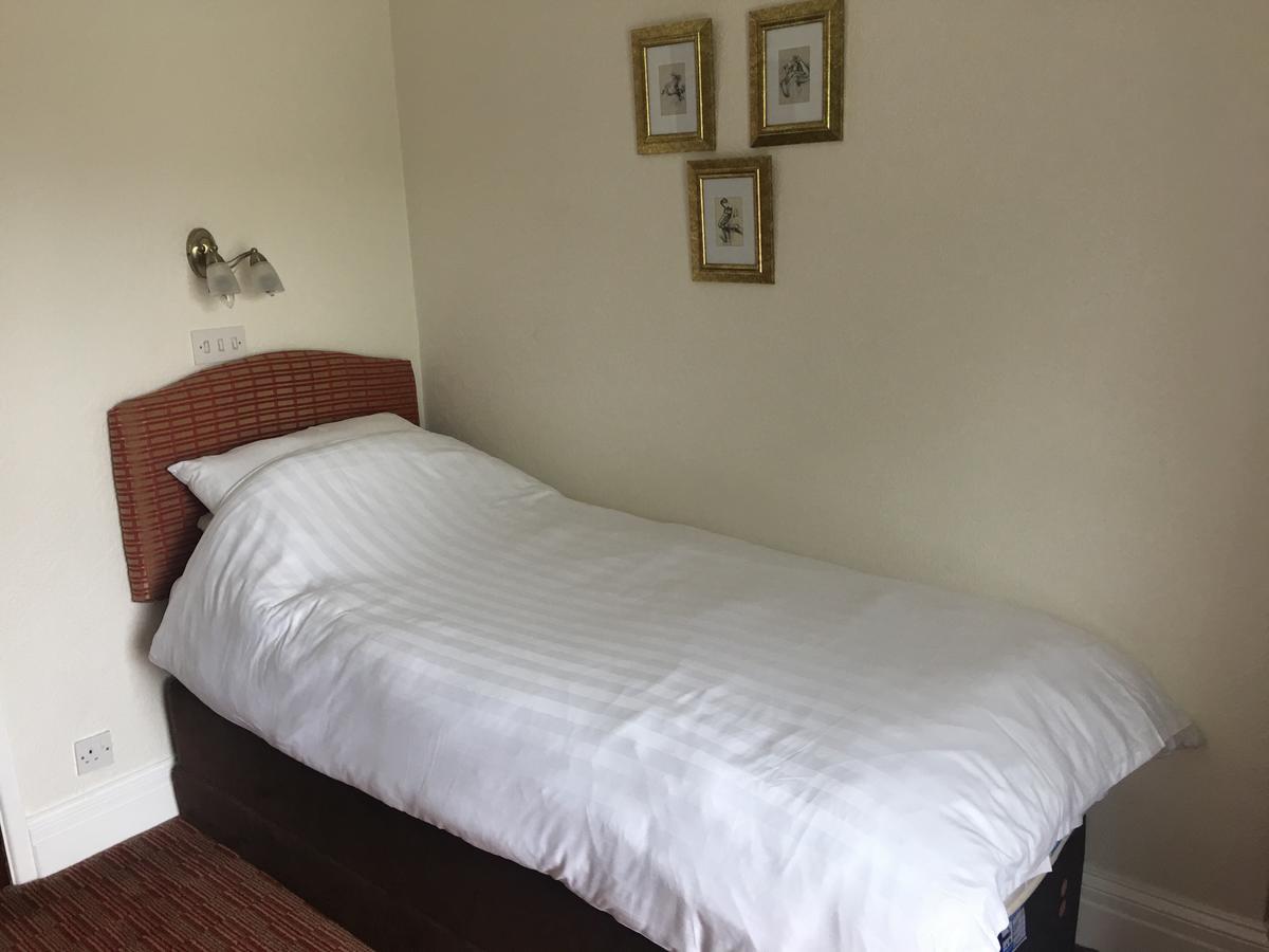 Winston Manor Guesthouse Rooms 처칠 외부 사진