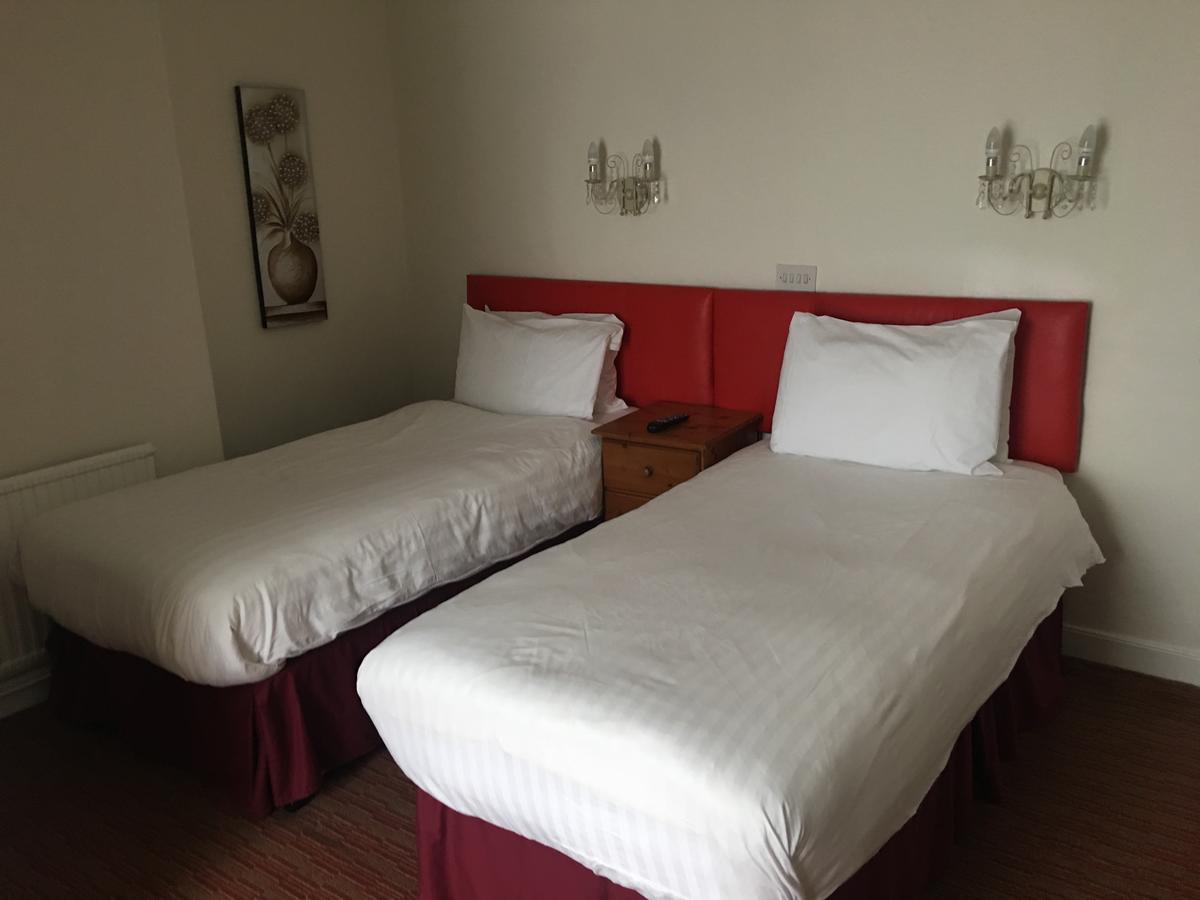 Winston Manor Guesthouse Rooms 처칠 외부 사진