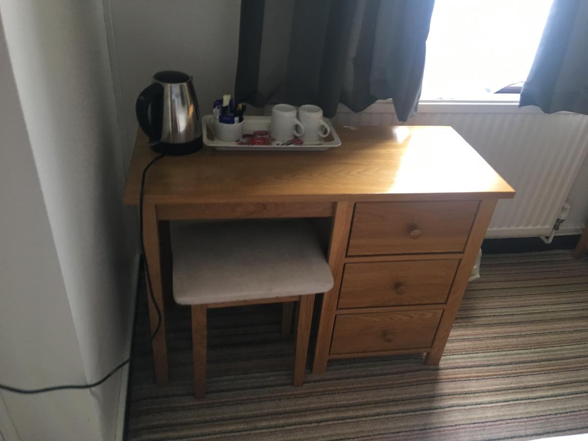 Winston Manor Guesthouse Rooms 처칠 외부 사진