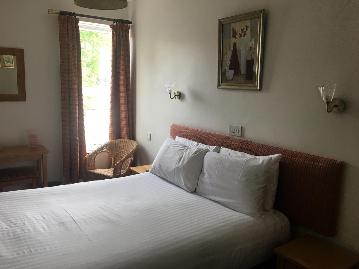 Winston Manor Guesthouse Rooms 처칠 외부 사진