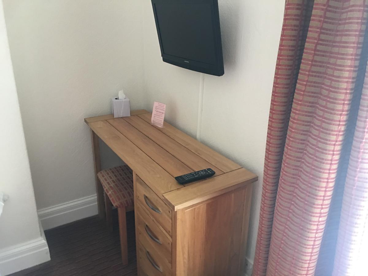 Winston Manor Guesthouse Rooms 처칠 외부 사진